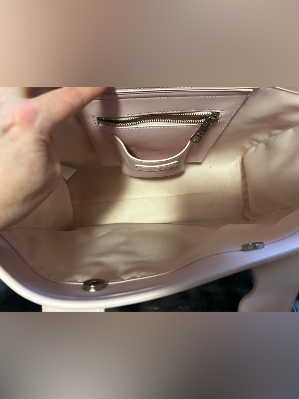 Steve Madden Blush Pink Tote with Embossed Logo Straps - Picture 4 of 4